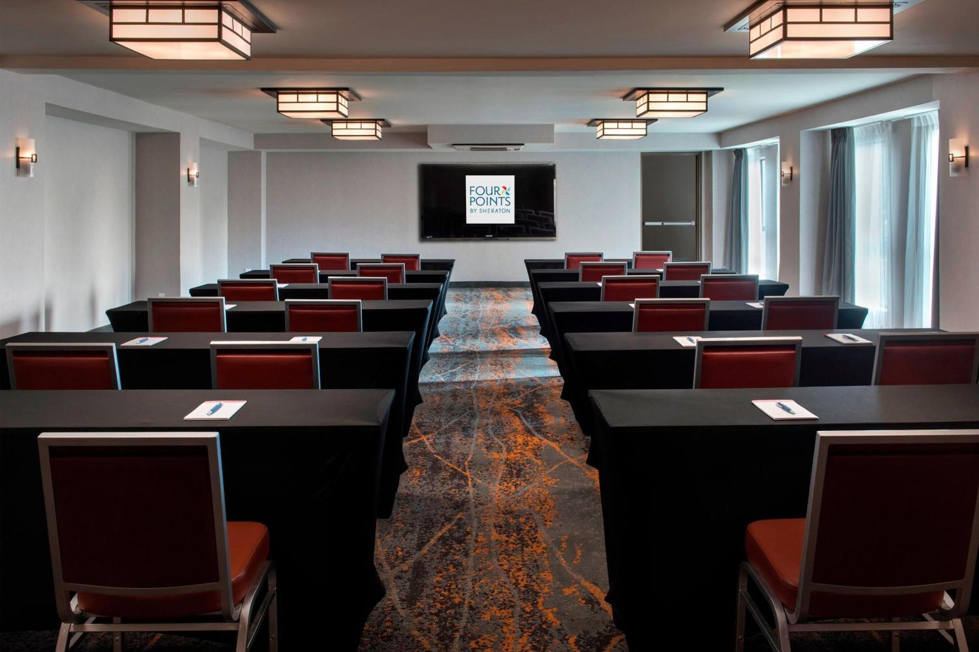 Four Points Philadelphia Northeast Hotell Exteriör bild