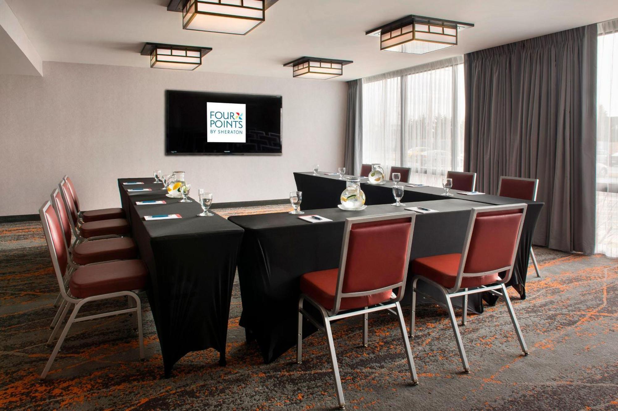 Four Points Philadelphia Northeast Hotell Exteriör bild