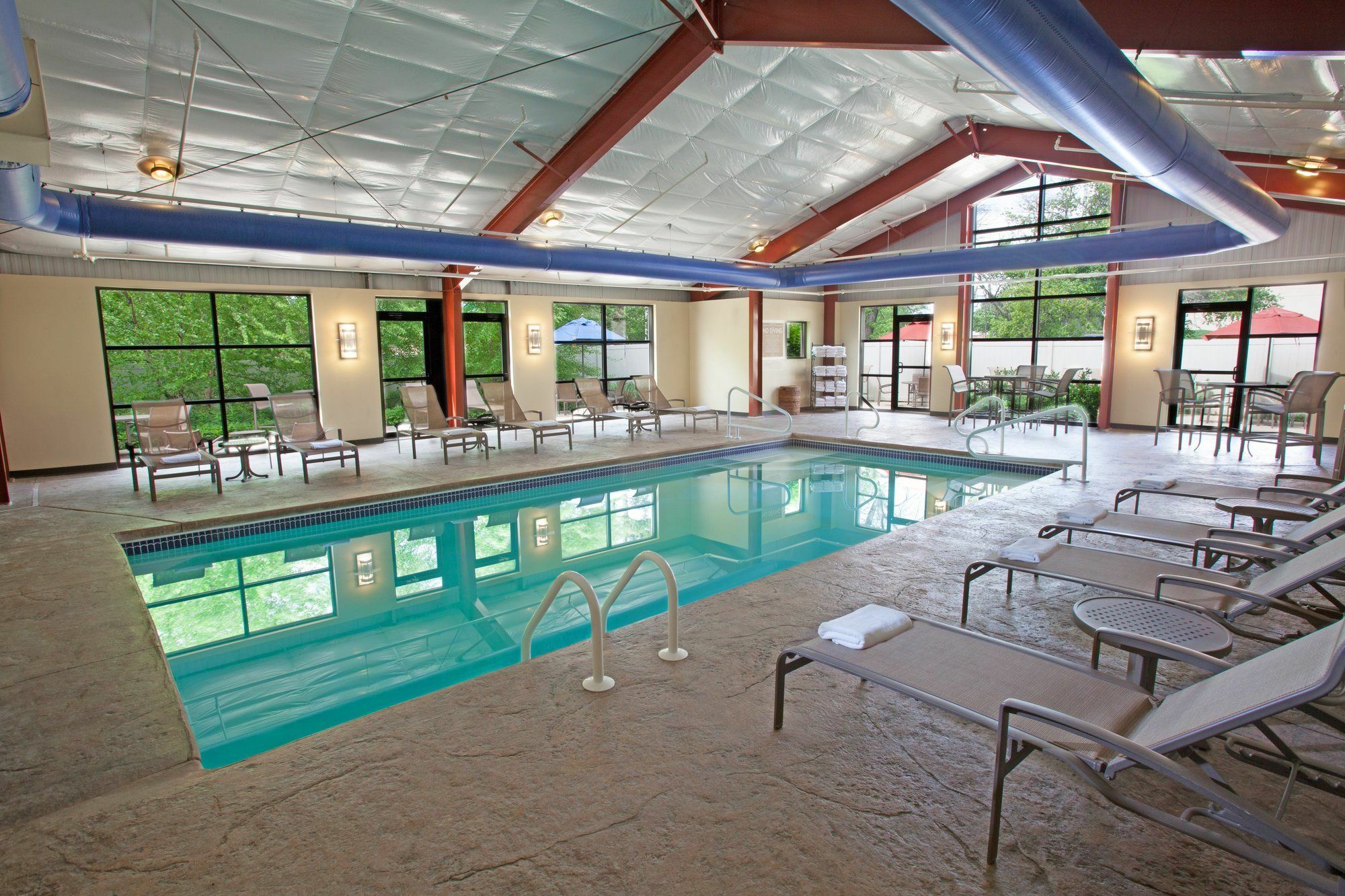 Four Points Philadelphia Northeast Hotell Exteriör bild