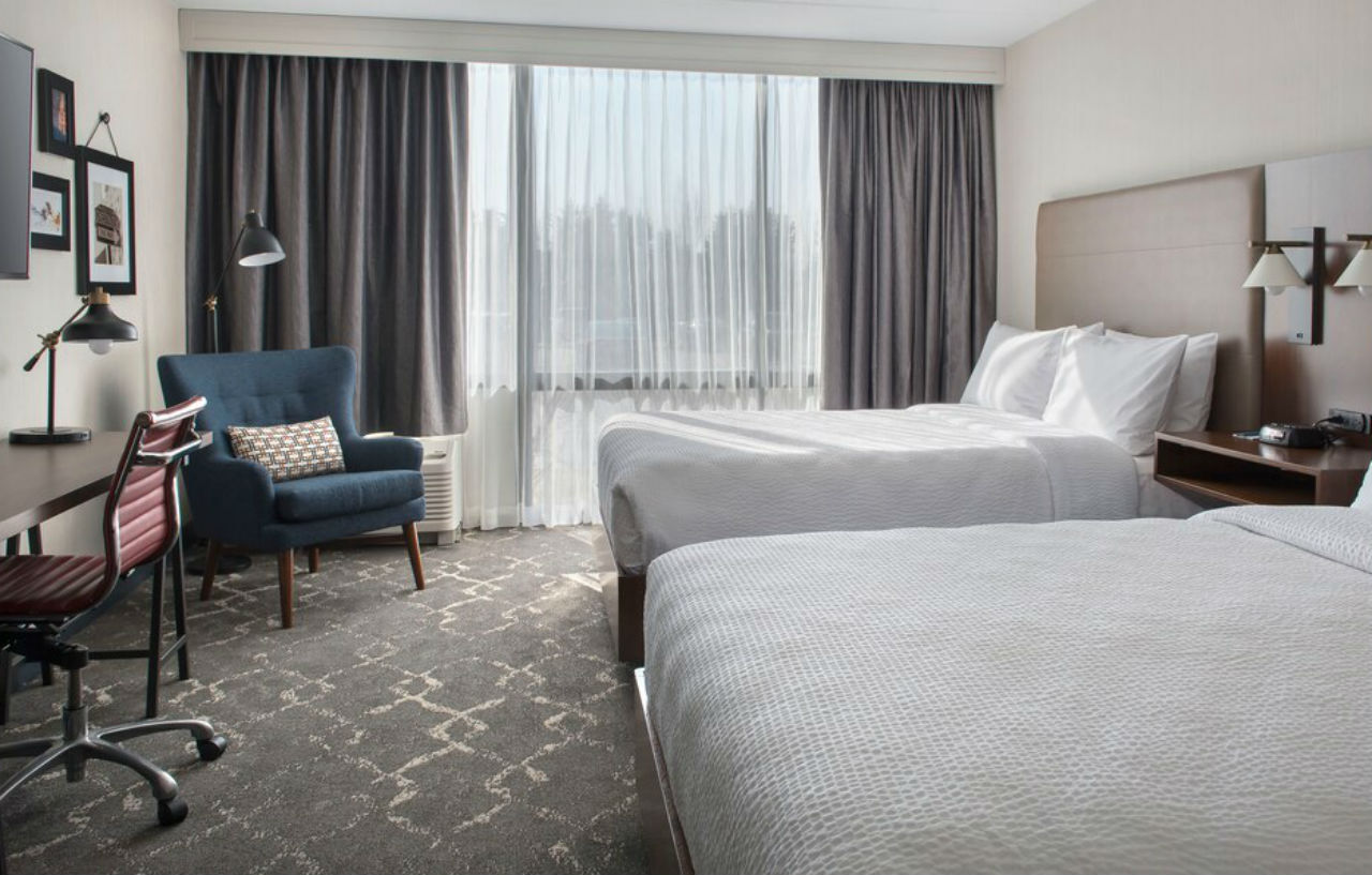 Four Points Philadelphia Northeast Hotell Exteriör bild