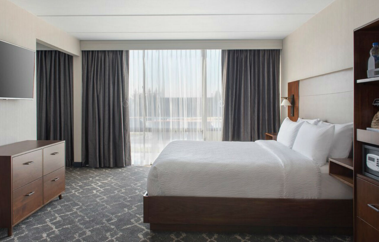 Four Points Philadelphia Northeast Hotell Exteriör bild